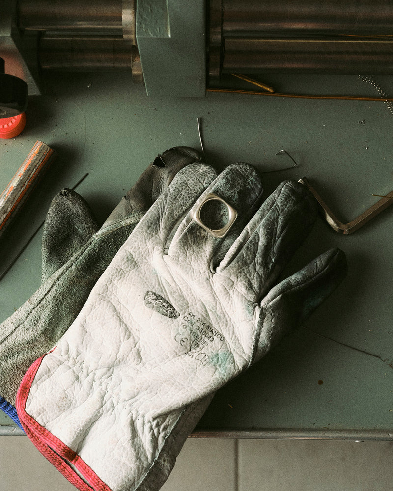 Sterling silver 925, a living metal