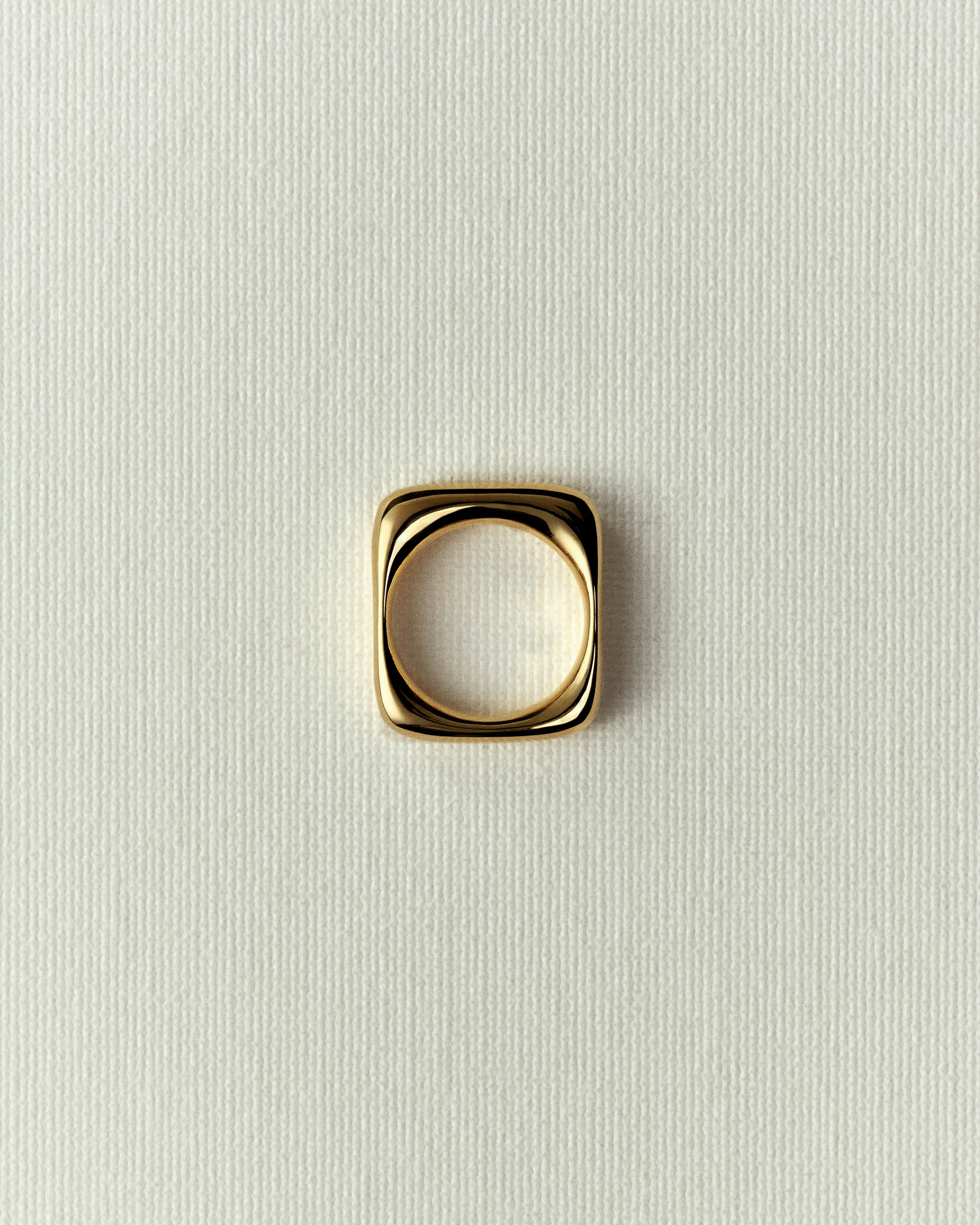 Bague carrée organique