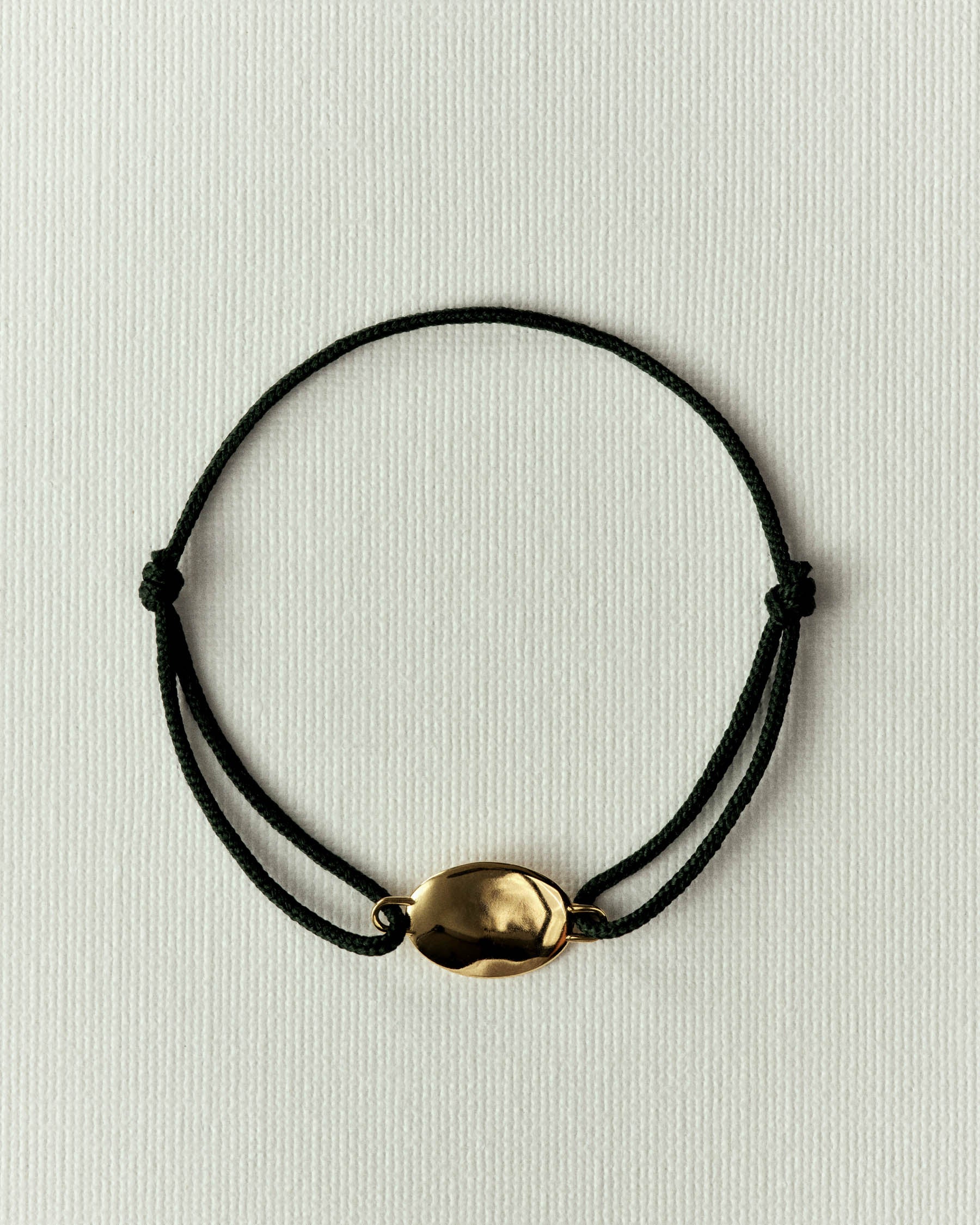 Flat coin bracelet