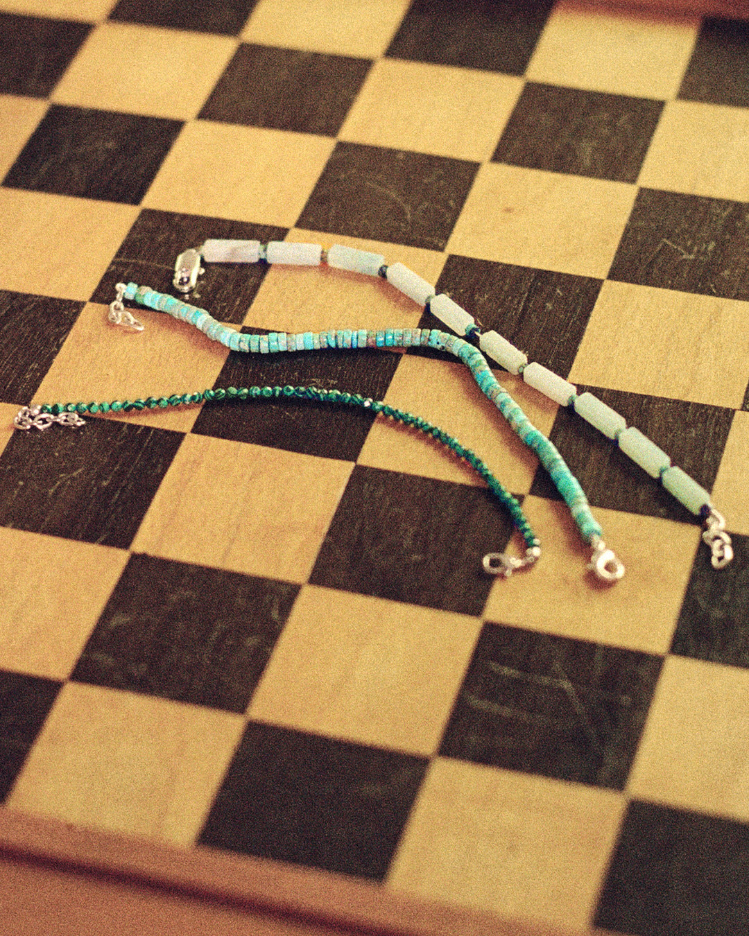 Bracelet à perles heishi