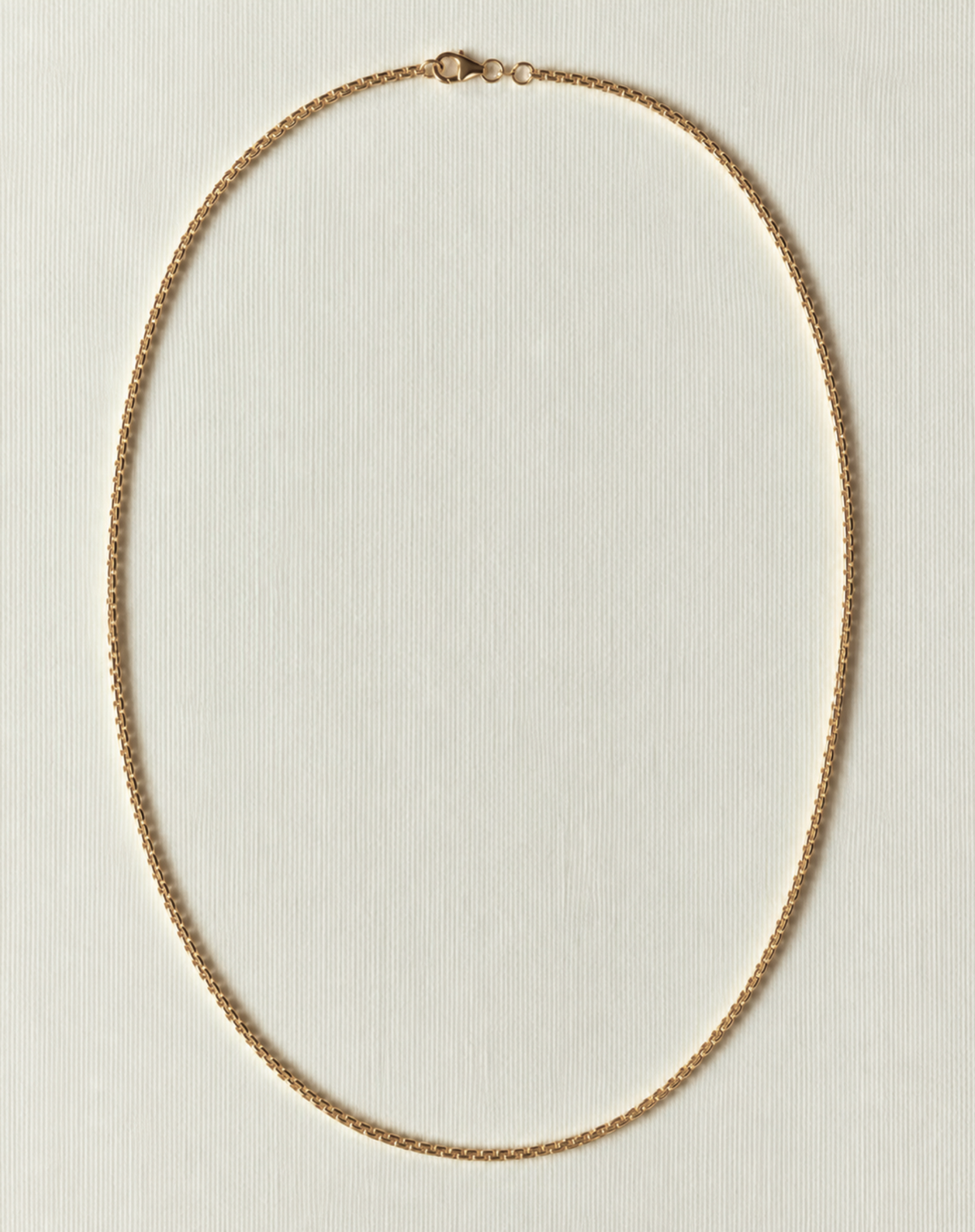Round box chain necklace